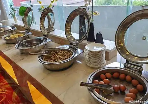 晒一晒3星酒店的自助早餐,花样多到吃不过来,要是能打包就好了|自助餐