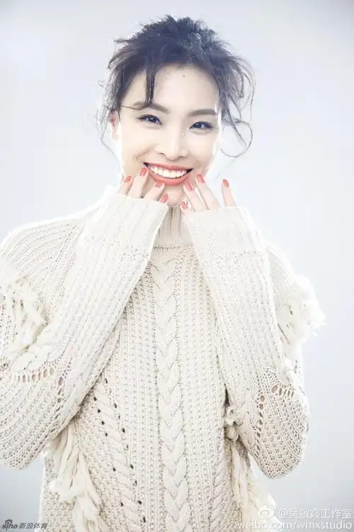 吴敏霞完美演绎百变风格-直播 (www.zhibo.