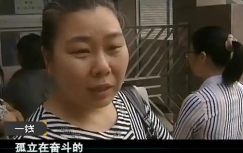 2011年母亲溺死双胞胎儿子上千人为她求情丈夫她没错