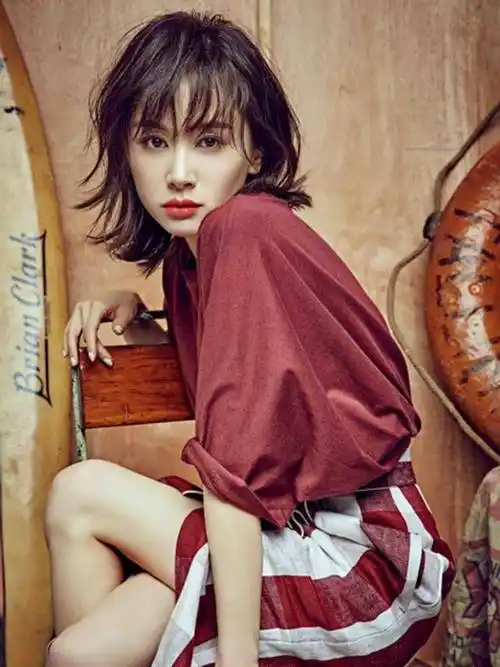 孩子父亲到底是谁,王子文会告诉小男友吗,她有啥不能说的爱情?