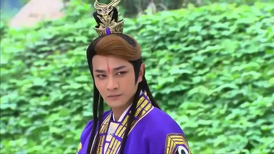 封神英雄榜双儿身受重伤生命垂危干爹们不救人却还在吵架