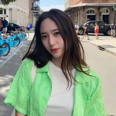 qq女生头像潮流时尚温柔的眼神一看就喜欢的女头