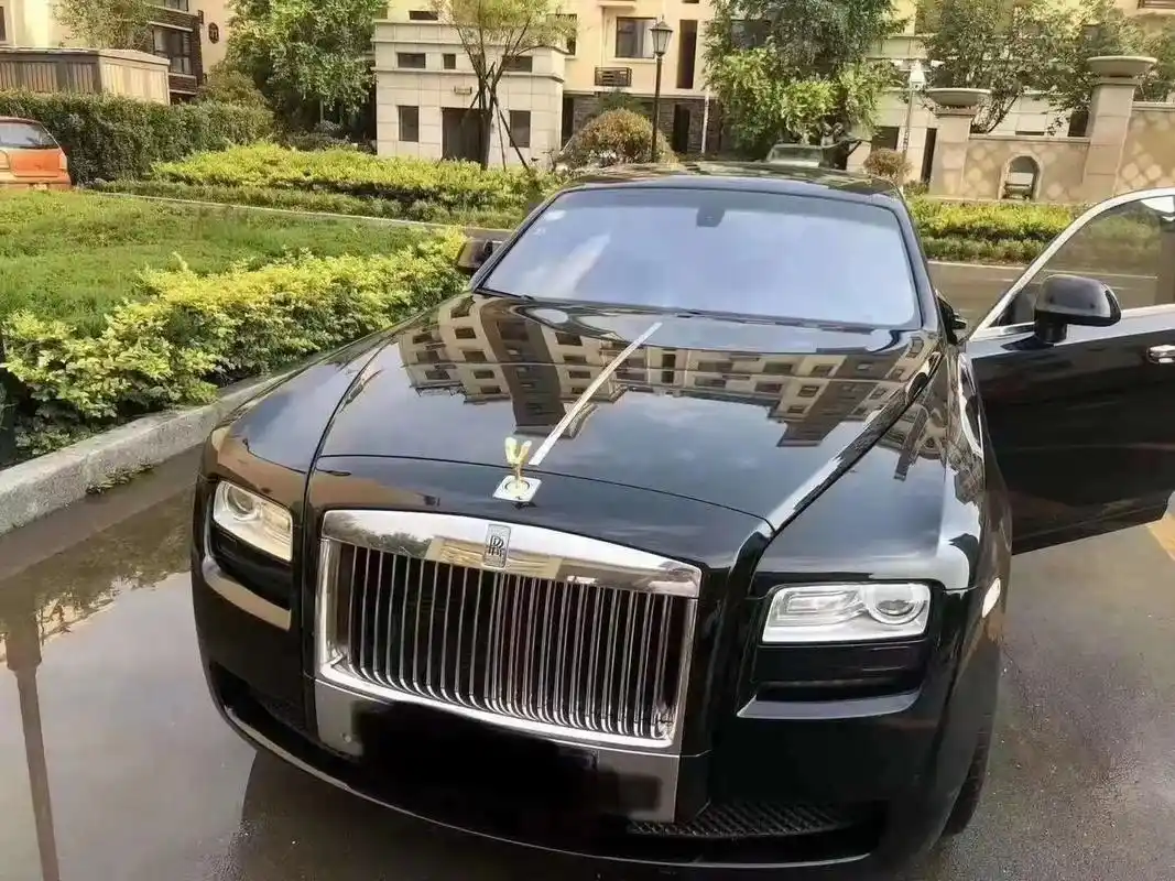 百亿名华婚车全城定制 路虎 霸道 威 - 抖音