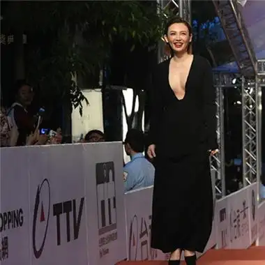 【图】魏如萱深v图片欣赏 称这是成长不是转型