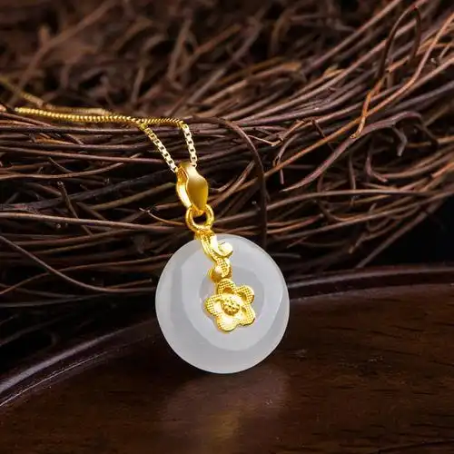 珠宝>翡翠玉石>翡翠吊坠/项链>周六福(zhouliufu)>周六福(zhouliufu)