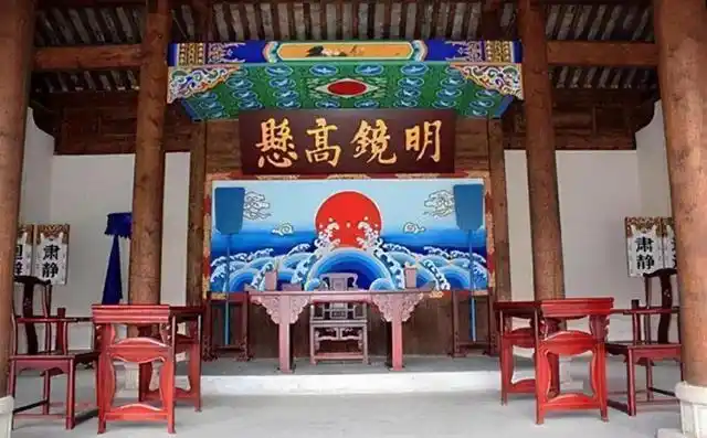 民间奇案:命案引出淫乱窝,知县破案反被污,好在百姓明事理