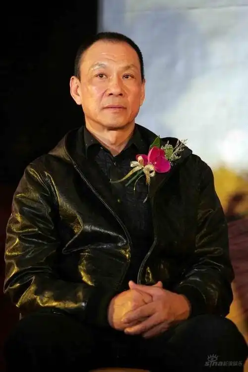 图文梅兰芳官网启动王学圻正襟危坐