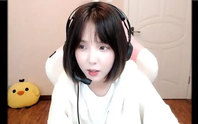 【小米粥ovo】大家都不要再熬夜了,听粥粥的话!