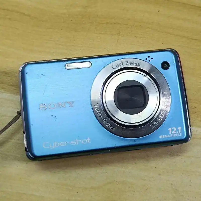 ccd.索尼w220,操作系统:日文英文中文 价格:500元 - 抖音