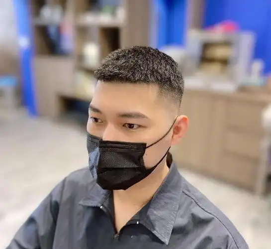 瓜子脸男生发型推荐瓜子脸男生适合什么发型