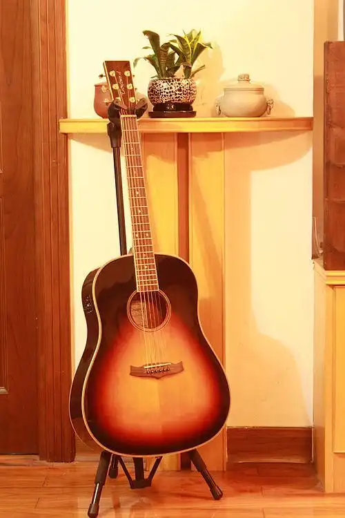 第一次这么认真拍了一把吉他