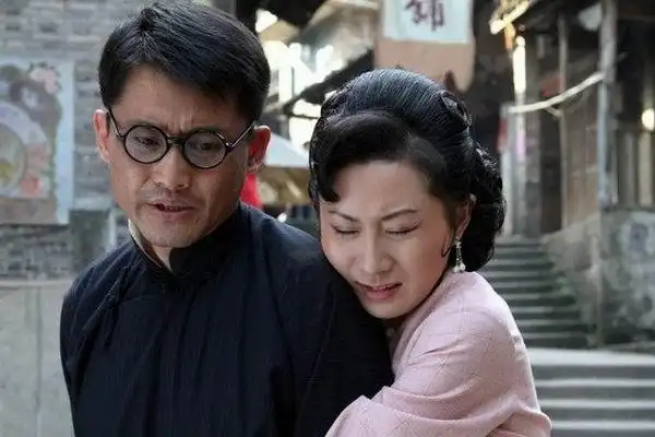 电视剧雾都剧照,海报,穿帮照,拍摄地图片_电视剧_剧情吧