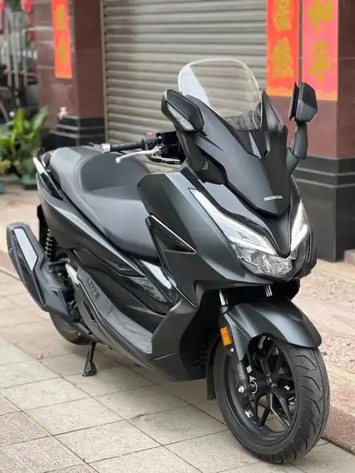 踏板摩托车 #佛沙350 新到本田佛沙进口版,22年22款 - 抖音