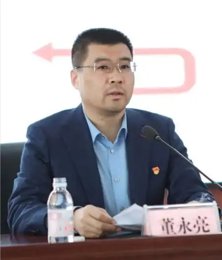 洛城街道党工委书记党课开课了