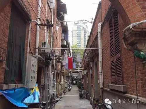 上海石库门(三):亭子间文学