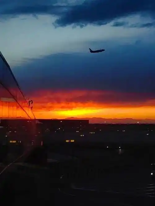 北京上空,再现绝美绚烂晚霞!