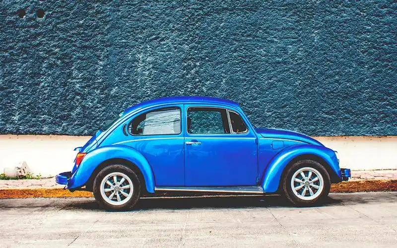 蓝色大众复古车 壁纸
