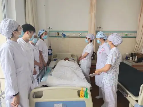 2020年8.5日中医科护理查房