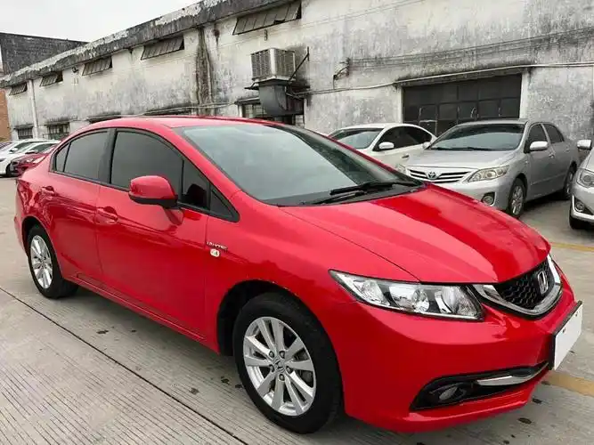 一手家用车,车况漂亮,动力猛,操控爽,试飞