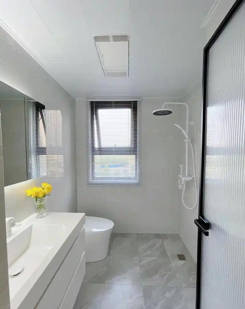 装修参考,4平方米的白色极简卫生间 [点亮平安灯]今天分享我家4平米的