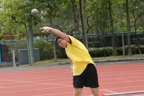 推铅球爆发力训练方法有哪些?