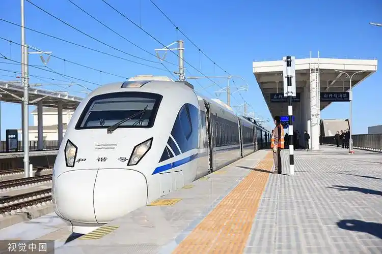 7月1日起全国铁路实行新列车运行图,广深港高铁运能扩大|高铁_新浪