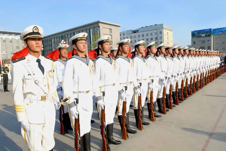 天之骄子中国人民解放军三军仪仗队图片