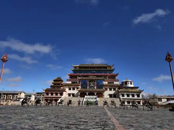 四川新晋4a级景区盘点——甘孜州色达县瓦须部落文化旅游景区