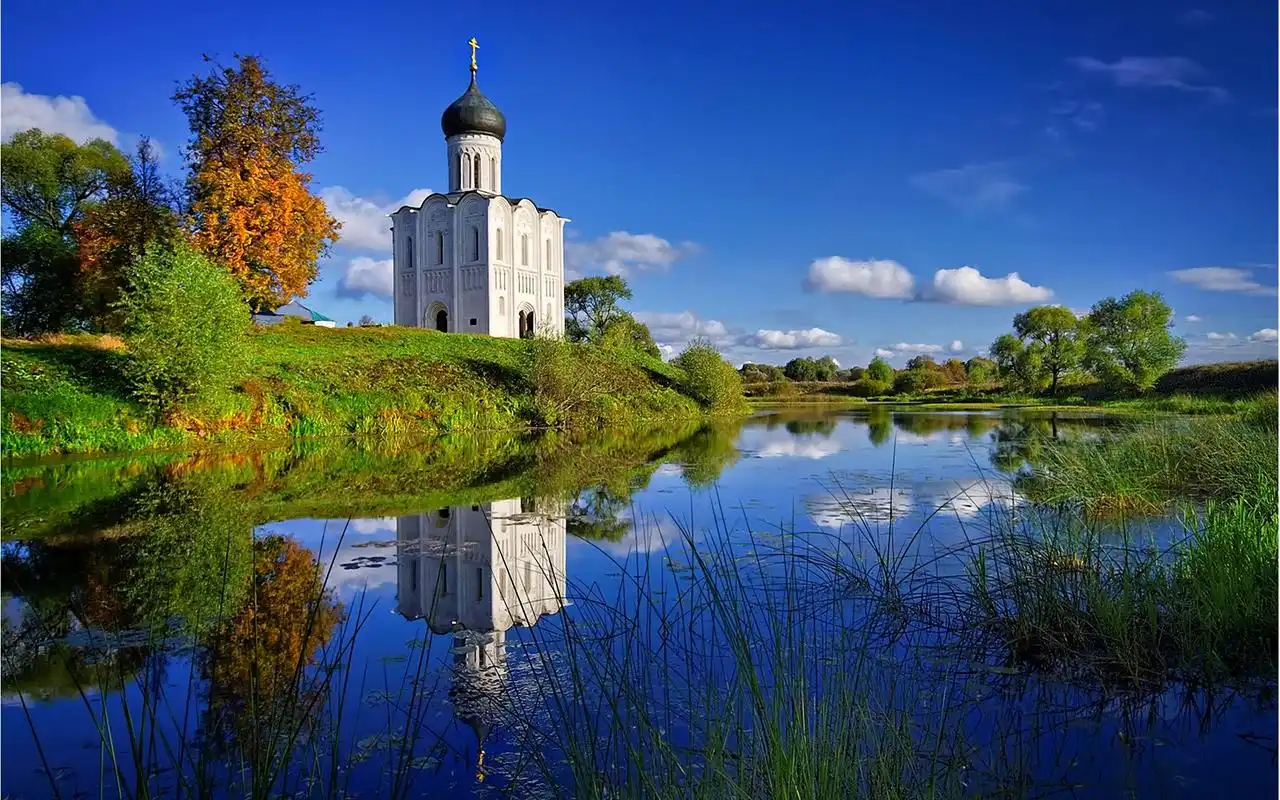 精选好看的欧洲古典城堡建筑风景高清电脑桌面壁纸下载