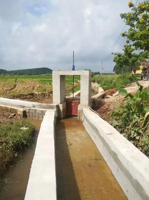 铸铁闸门-启闭机铸铁闸门-水渠闸门-机闸一体闸门405060708090100