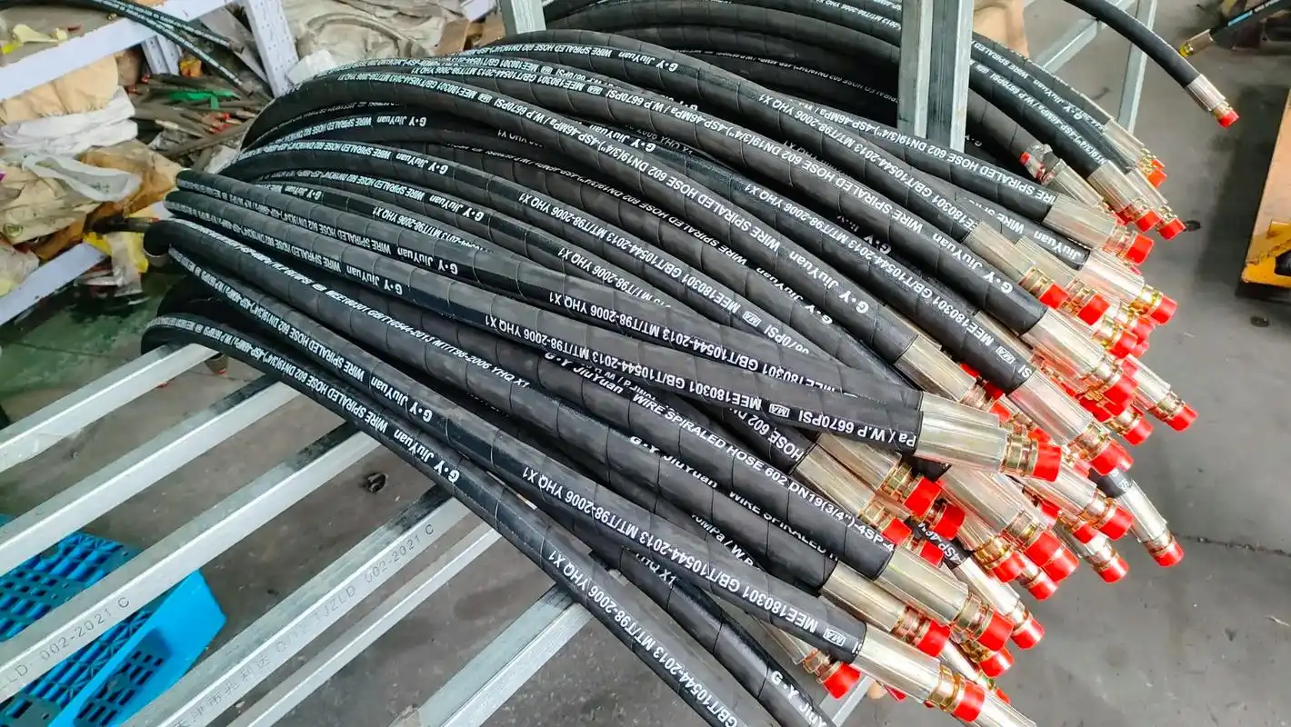 橡胶软管厂家,高压油管厂家,高压钢丝编织胶管供应商 #钢丝缠 - 抖音