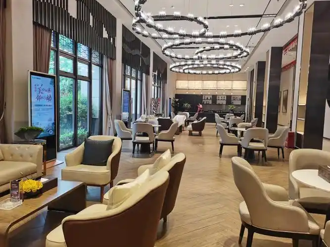 碧桂园印象花溪售楼处洽谈区