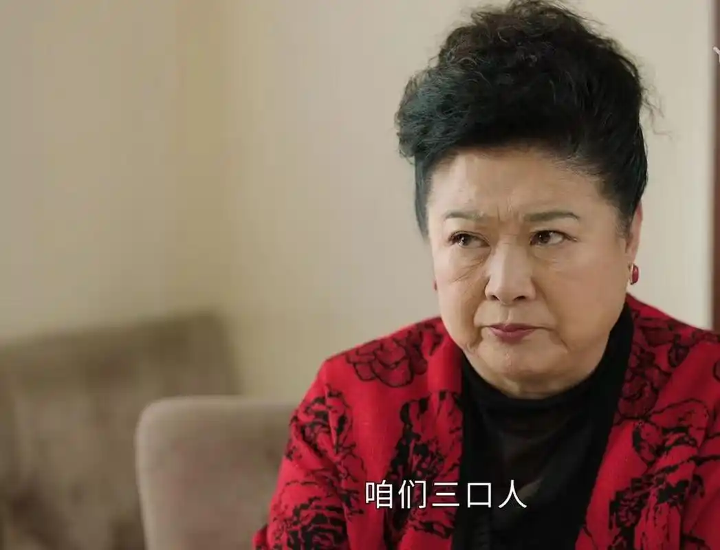 《刘老根4》药匣子差钱还显摆,宋小宝上线追大辣椒,喜剧效果浓