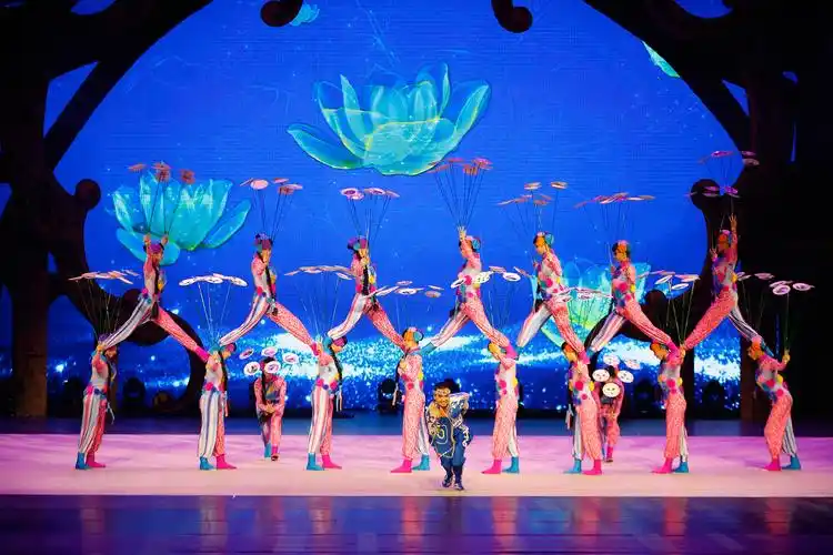 大型杂技主题晚会《丝路国香》