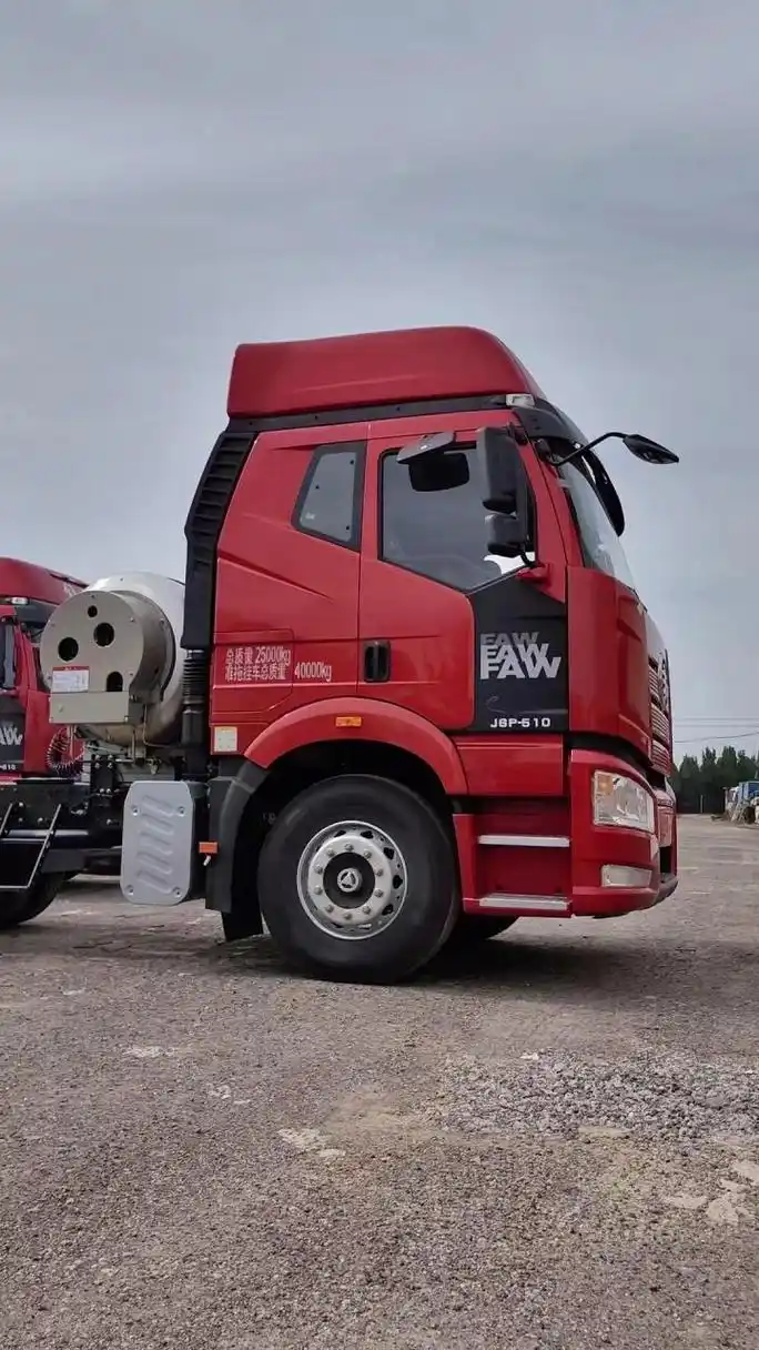 一汽解放各种lng车型现车销售     j7 530马力 1500l罐,j6v 530马力