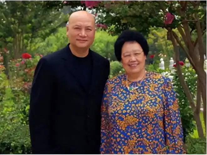 慈禧后人陈丽华嫁给唐僧身家500亿北京一环拥有半条街