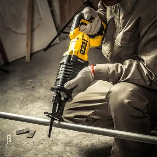 史丹利往复stpt0900家用木工手提式电动切割钢管多功能马刀锯