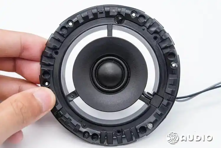 二,jbl pulse 5蓝牙音箱拆解