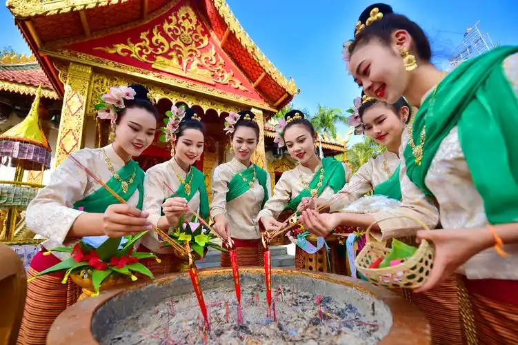 锦绣中华傣族浴佛节来袭不出深圳体验西双版纳风情