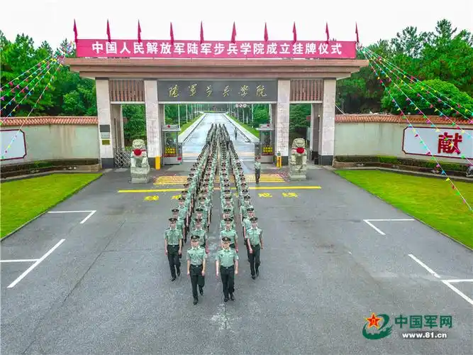 "改造计划"从迈入校门的第一顿饭开始