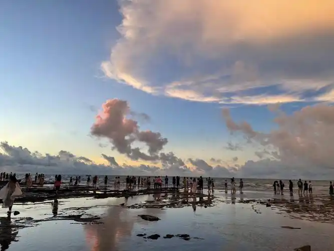 31度左右的天气不算太热但是真的太晒了#涠洲岛  #涠洲岛民宿  #涠洲