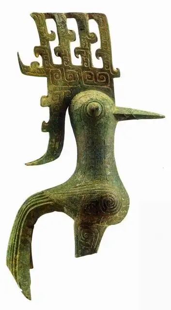 星堆青铜神树上的"神鸟".