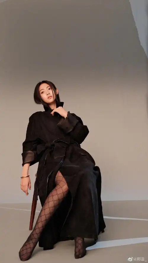 邢菲拍摄花絮plog#邢菲马甲线,太美了吧我的姐宝#邢菲黑长直造型