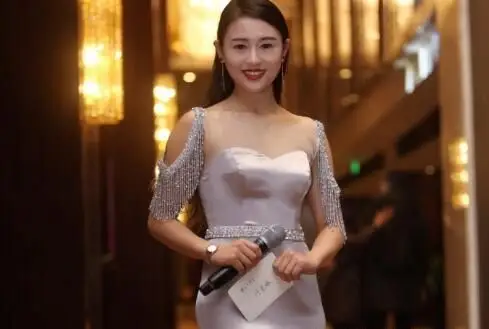 付曼琳个人资料简介付曼琳长得这么漂亮有钱为什么还要相亲