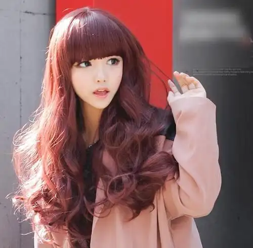 酒红色头发图片