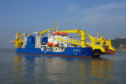 学生创新中心船建分中心—科艺结合:天鲸号(编号b11