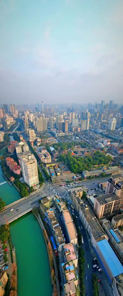 鸟瞰成都