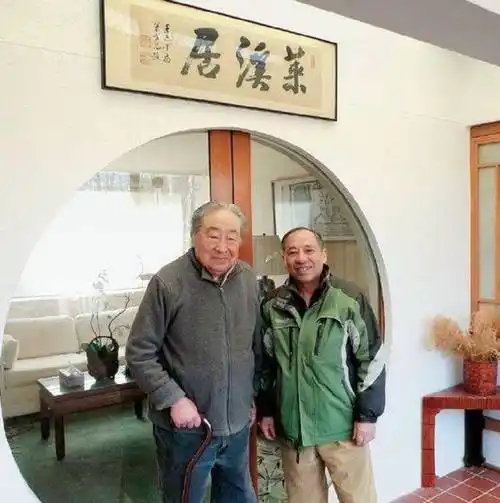 2018年,百岁老人翁万戈无偿捐给美国183件国宝,这是为何?_文物_翁同书