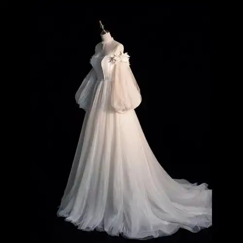 森系轻婚纱2023新款超仙梦幻新娘结婚主纱气质拖尾蓬蓬礼服出门纱