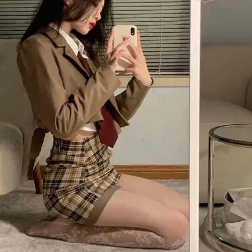 鸢夫人新款维纳斯提花丝袜辣妹小心机显瘦jk白丝萝莉洛丽塔袜软妹秋冬